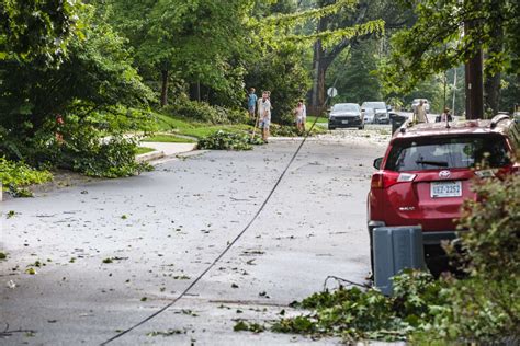 Dominion Energy says burying power lines in Arlington complex .